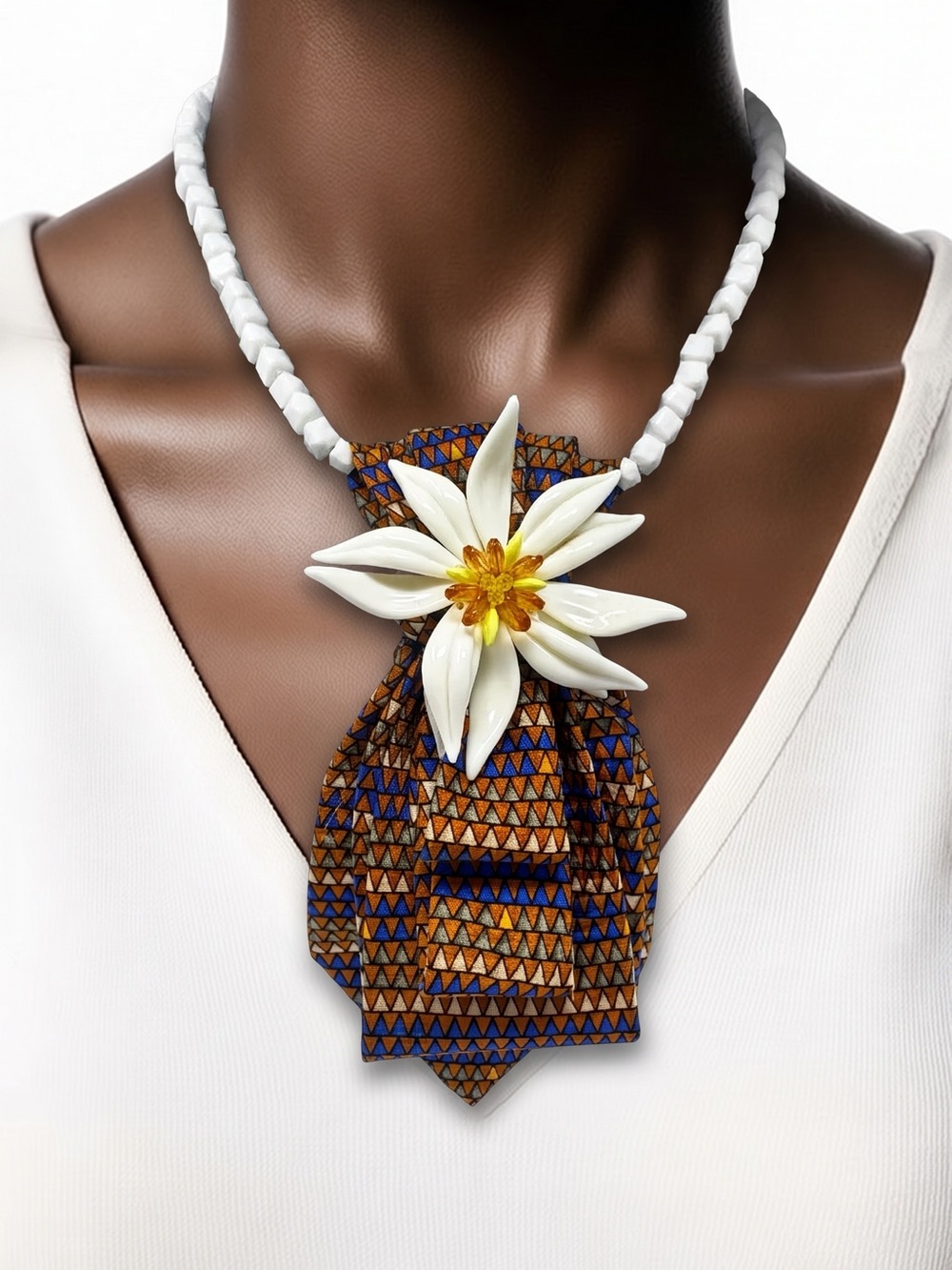 CHIC CHICK UPCYCLE | Handcrafted White Floral Tie Necklace with Patterned Base